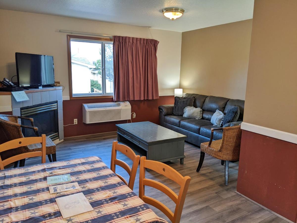 Hillcrest Inn Seaside Εξωτερικό φωτογραφία