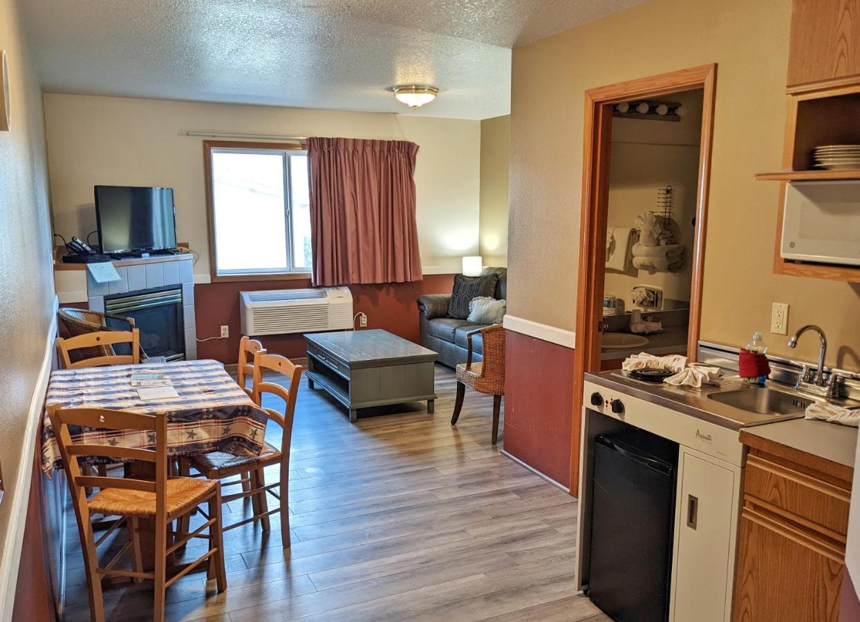 Hillcrest Inn Seaside Εξωτερικό φωτογραφία
