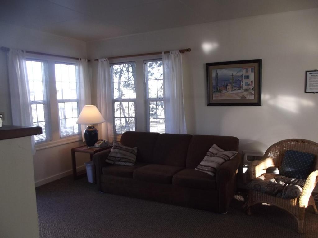 Hillcrest Inn Seaside Δωμάτιο φωτογραφία