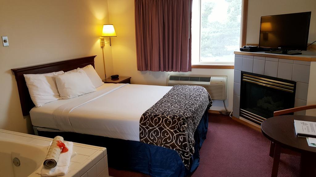 Hillcrest Inn Seaside Εξωτερικό φωτογραφία